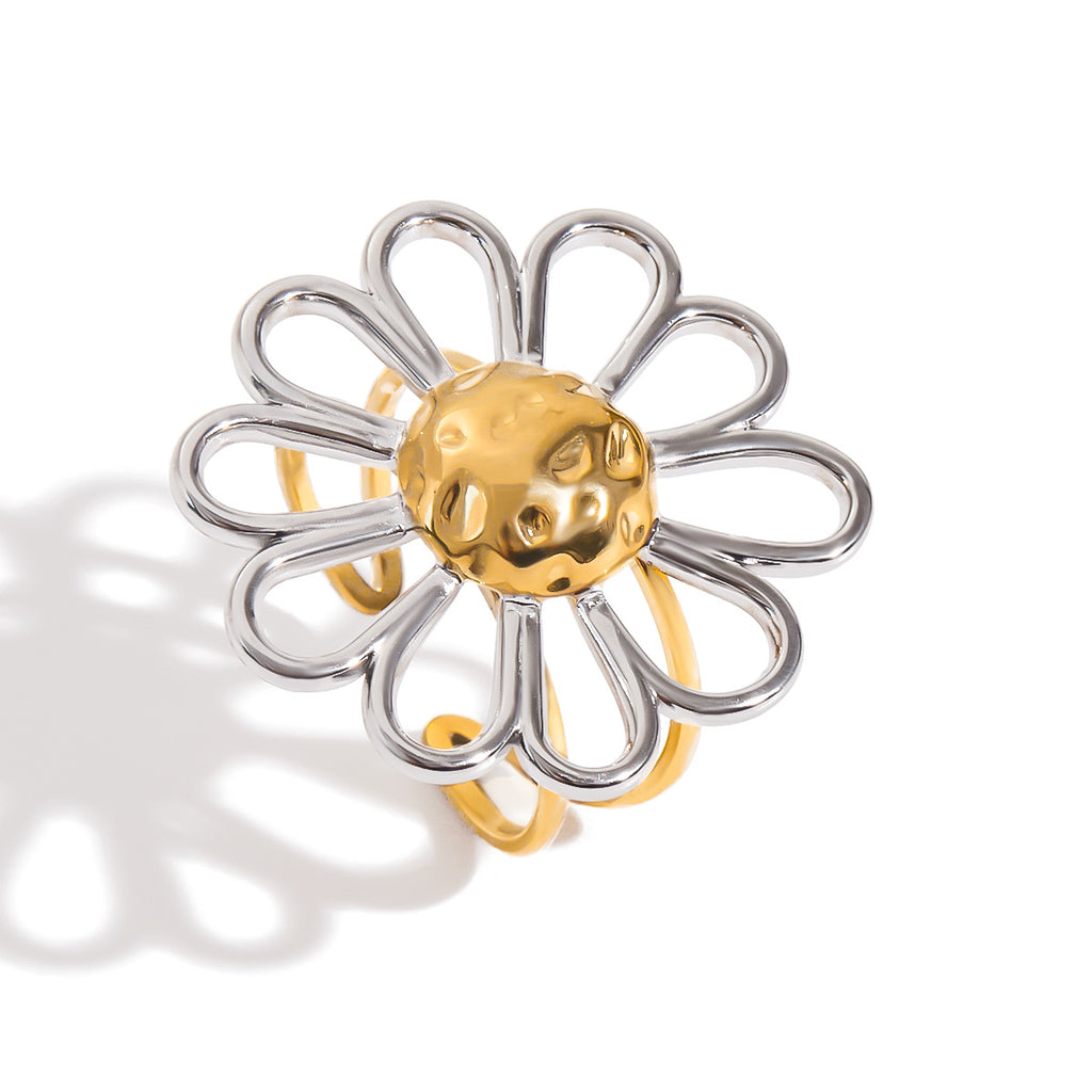 Isolated two-tone flower ring with open wire petals
