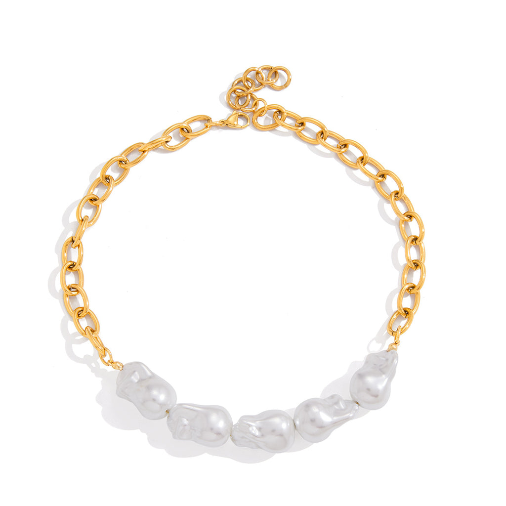 Front view of half bead half chunky chain necklace