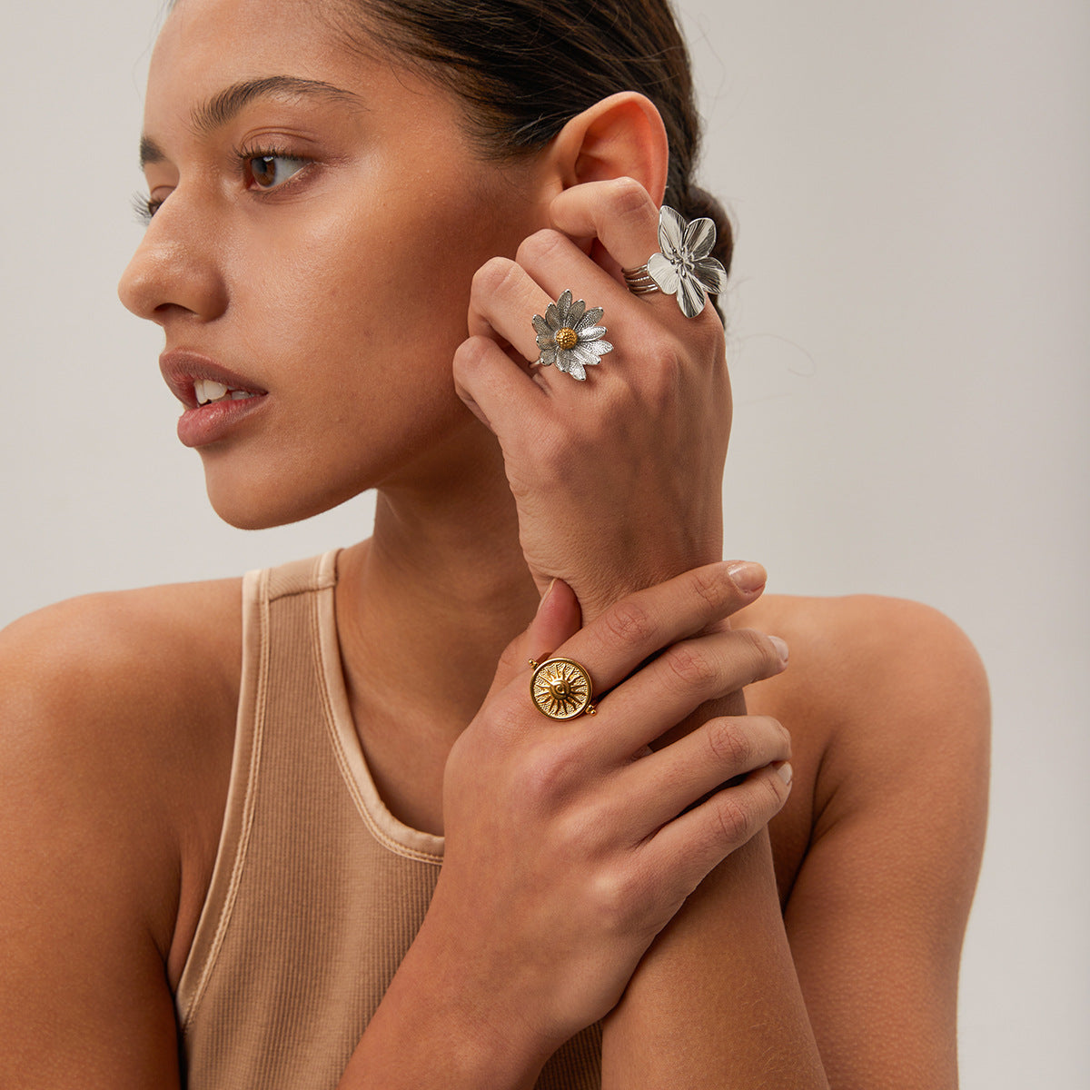 Polished Stainless Steel Textured Flower Statement Ring — front view