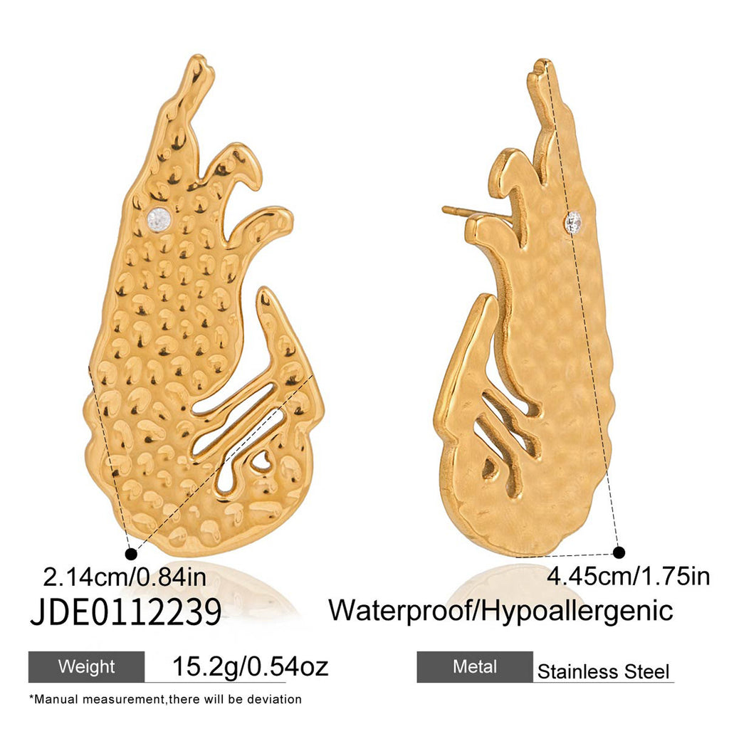 Shrimp stud earring size illustration