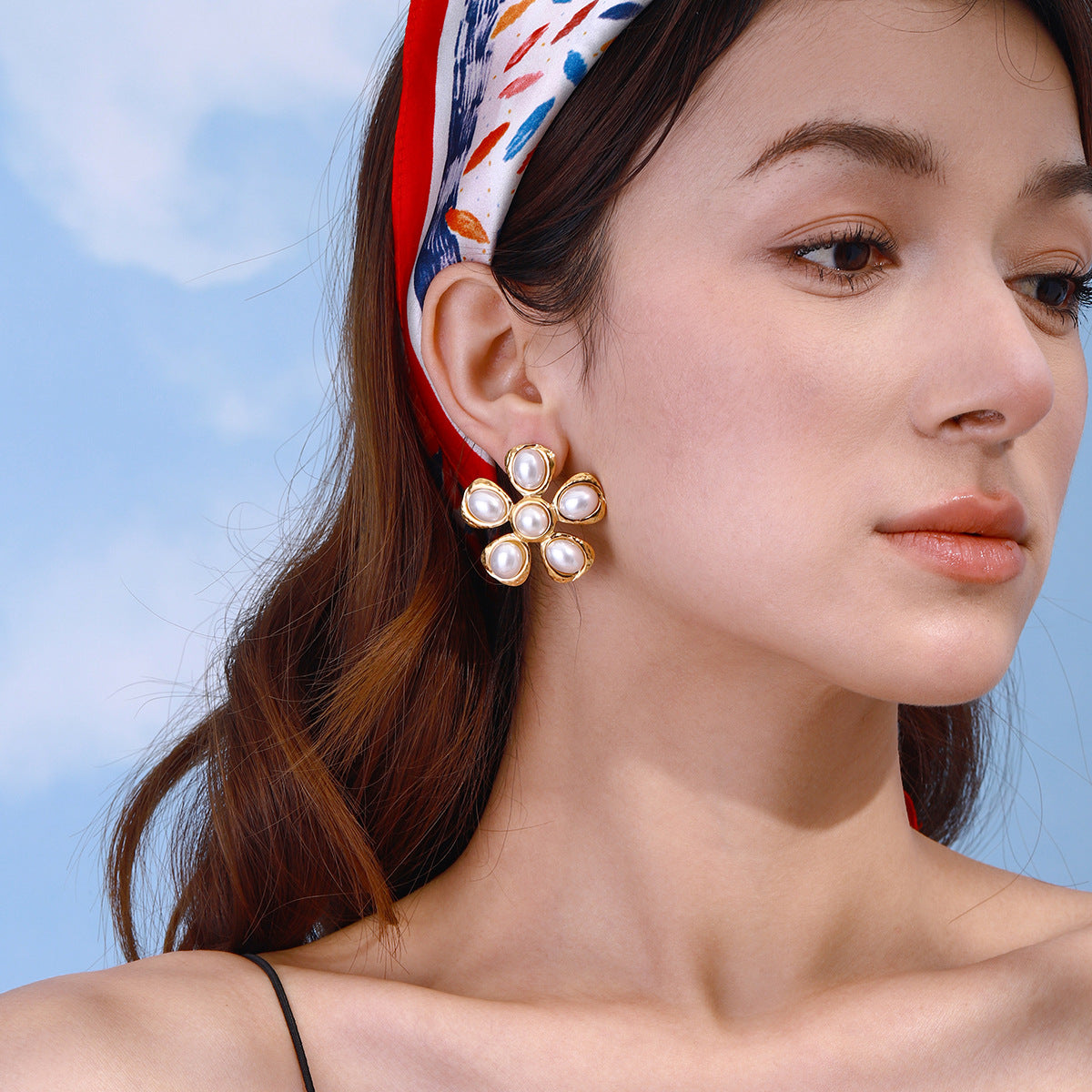 Gold-Tone Pearl-Look Floral Stainless Steel Stud Earrings — wholesale view 1