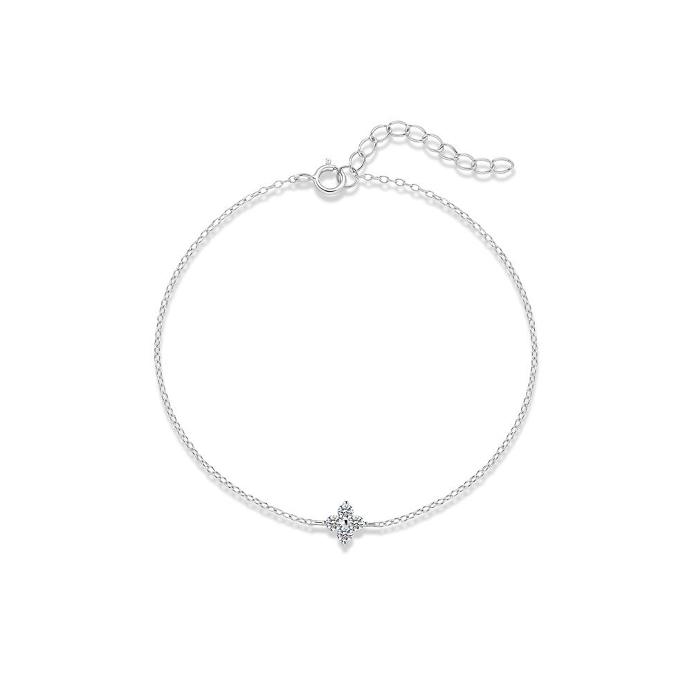silver-finish 925 sterling silver moissanite clover bracelet