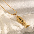 gold plated stainless steel openwork fish abalone shell necklace