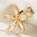 side view of the split-band clear-stone flower ring