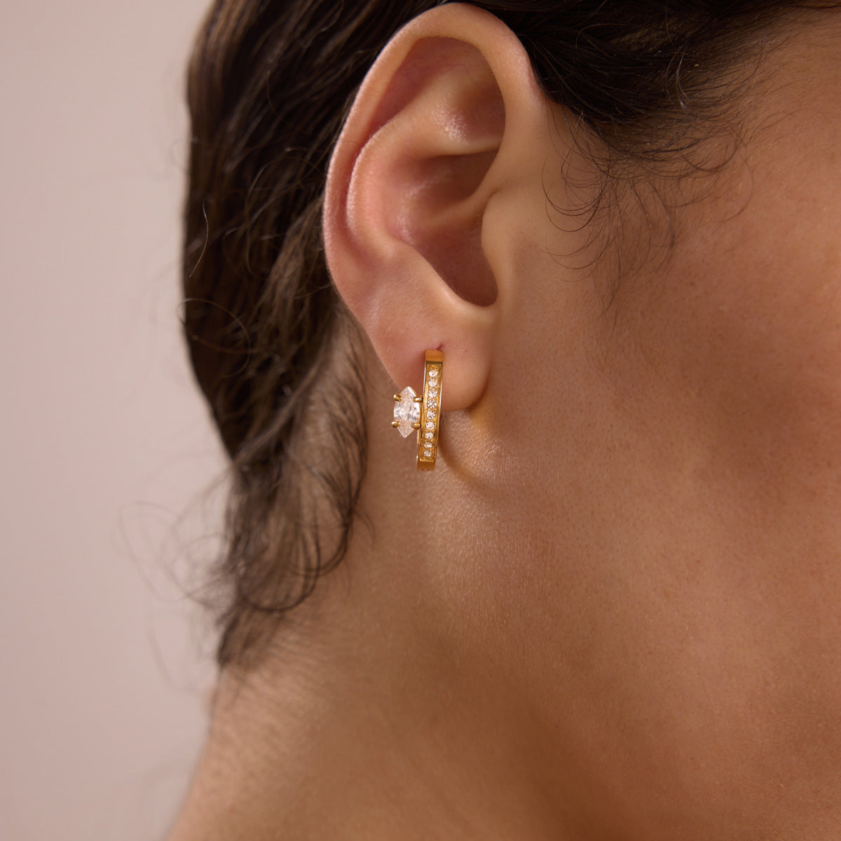 Close view of the oval side accent and narrow hoop
