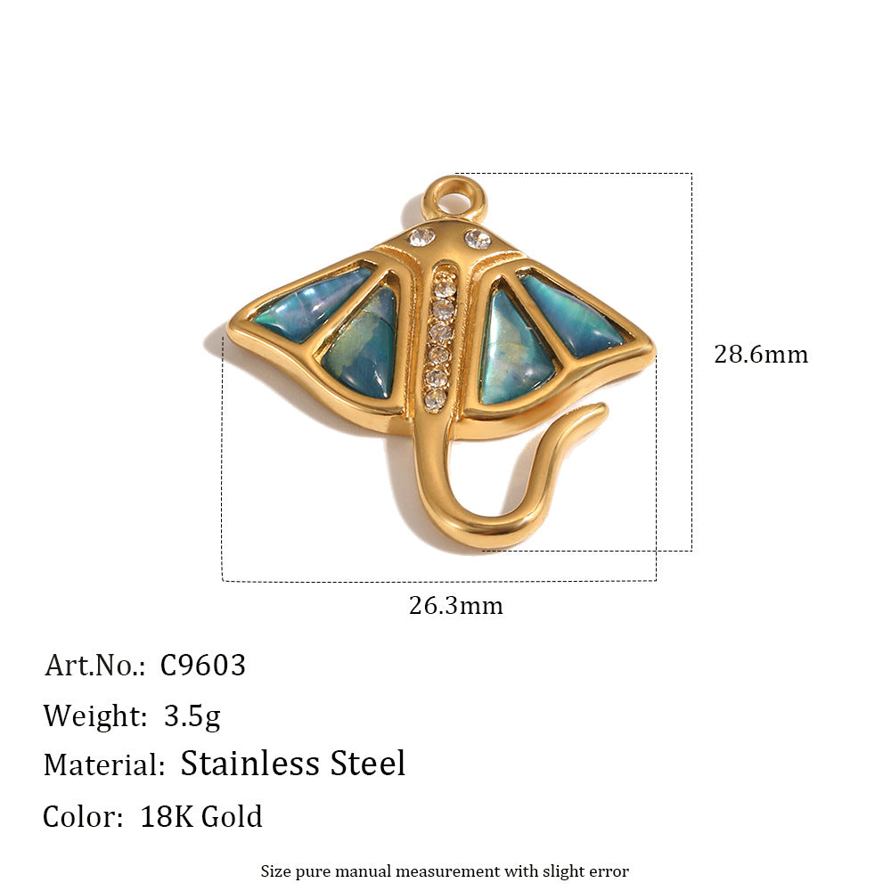 Blue ray pendant with clear accent detail