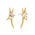 Front and side view of asymmetric curve stud earrings