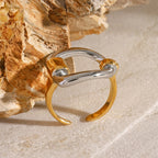 Rear angle showing the open ring band