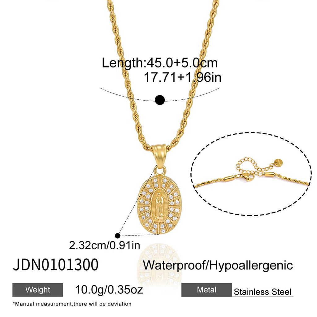 Oval portrait necklace with chain length and clasp diagram