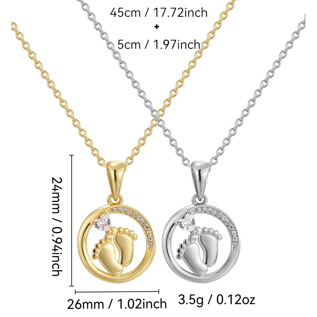 footprint pendant dimensions with 45 plus 5 cm chain and 3.5 g listed weight
