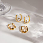 Round and pear stone U-hoops arranged together