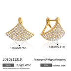 Fan-shaped earrings with dimension guide