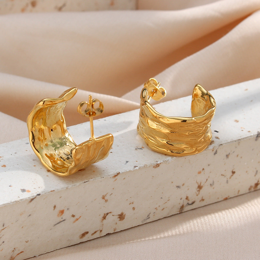 gold plated 316L stainless steel hammered wide C-hoop earrings