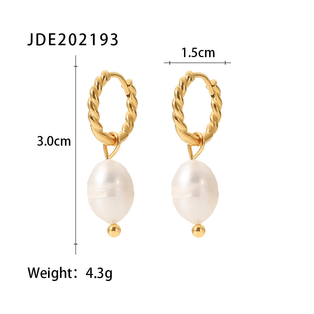 Pearl drop hoops with 3 cm height and 1.5 cm hoop width labels