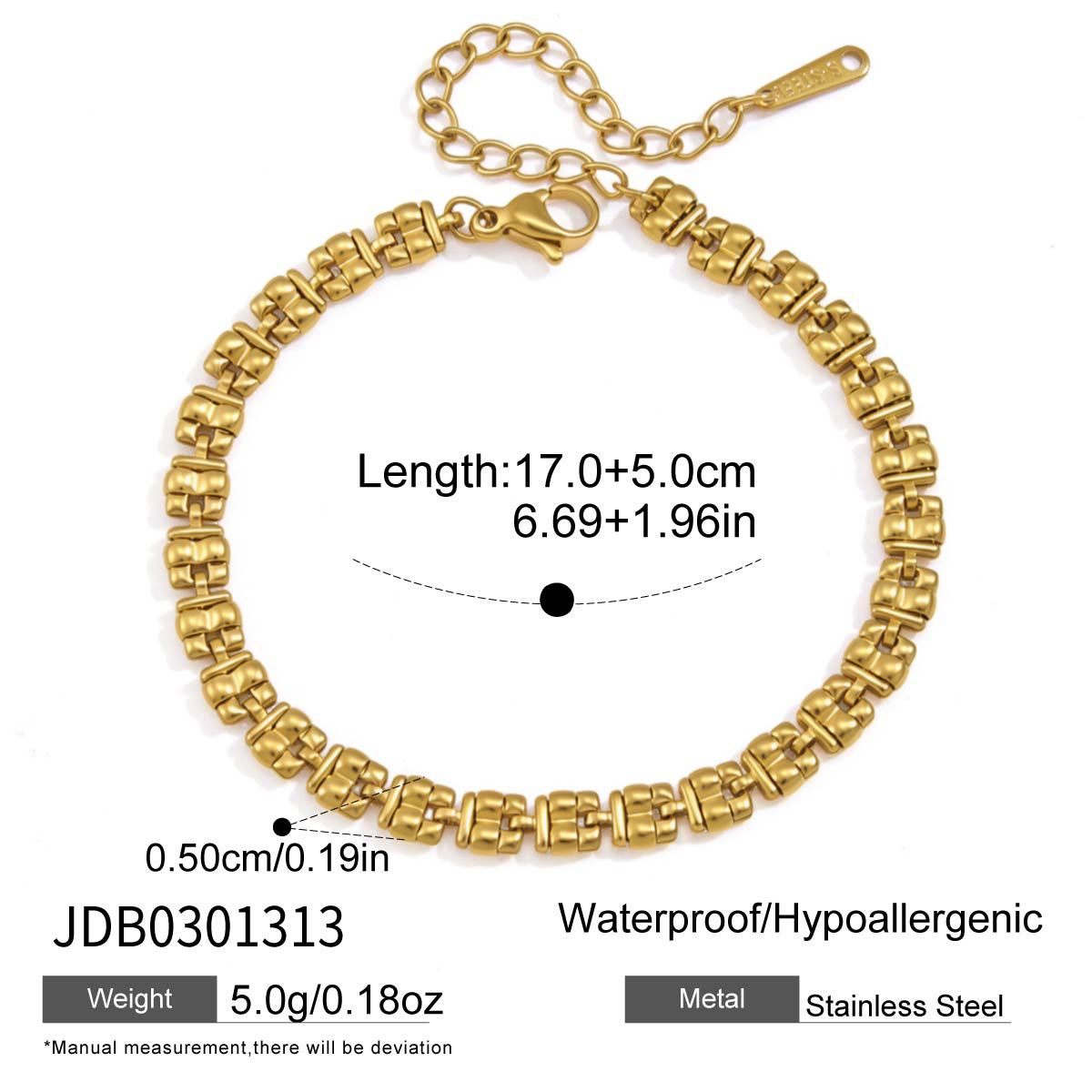 Textured link bracelet with extension chain