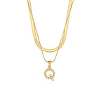 Gold-tone layered necklace with imitation pearl letter Q
