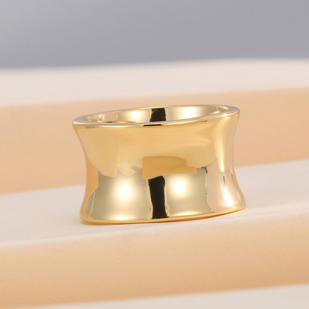 front view showing the wide ring and flared edges