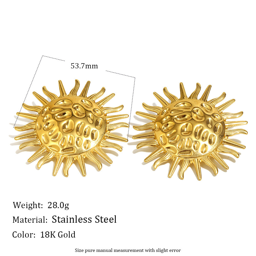 hammered sunburst stud earrings with 53.7 mm diameter measurements