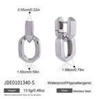 Silver tone oval link earring fastening detail