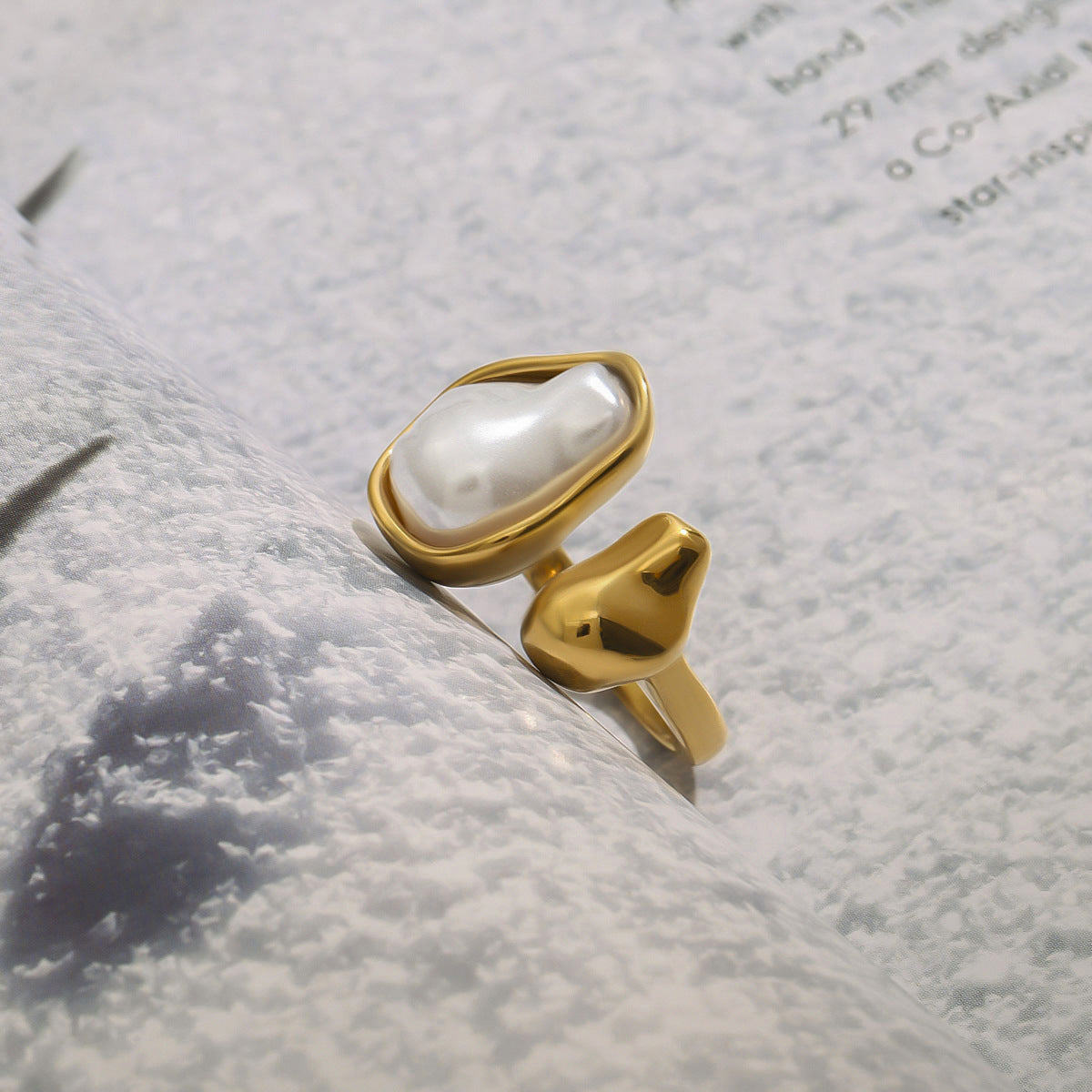 Wholesale Gold-Tone Stainless Steel Pearl Open Ring - side profile