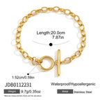 Oval-link bracelet with round toggle closure