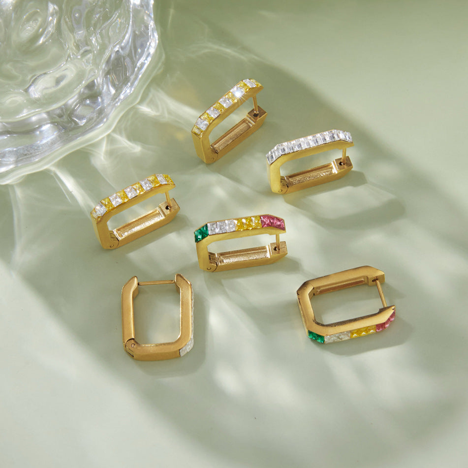 Rectangular hoop color assortment arranged on green surface