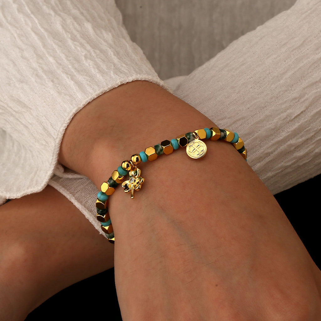 model wearing the multicolor clover bead bracelet