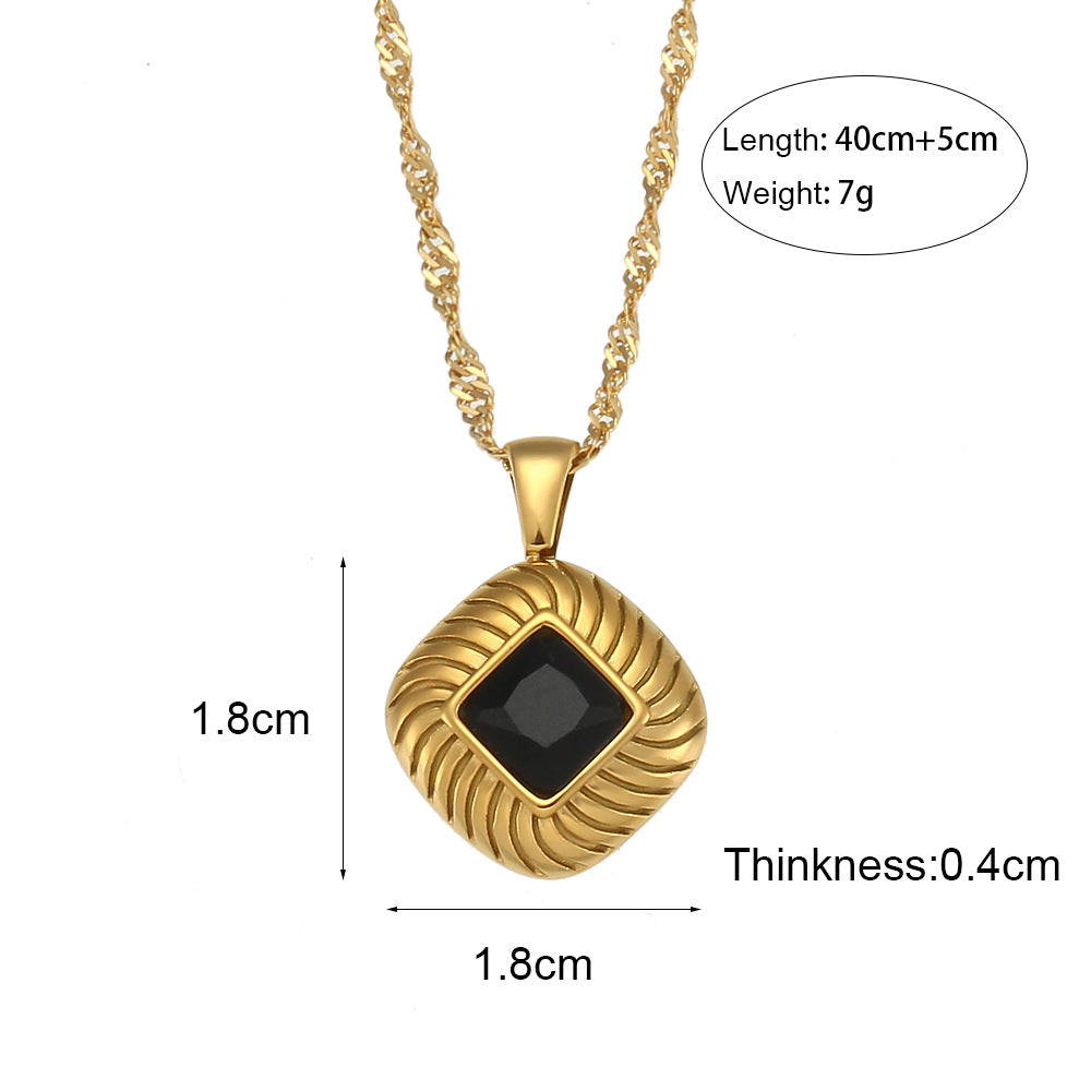 black stone square pendant dimensions with 40 plus 5 cm chain and 7 g listed weight