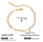 Clear cluster and elongated-link bracelet