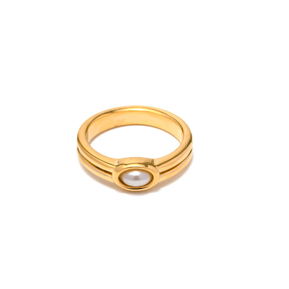 Isolated gold plated double-band ring with white center