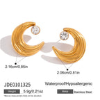 Crescent moon stud size image showing 21.6 by 20.6 mm