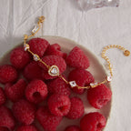 Mixed-cut bracelet with extension chain