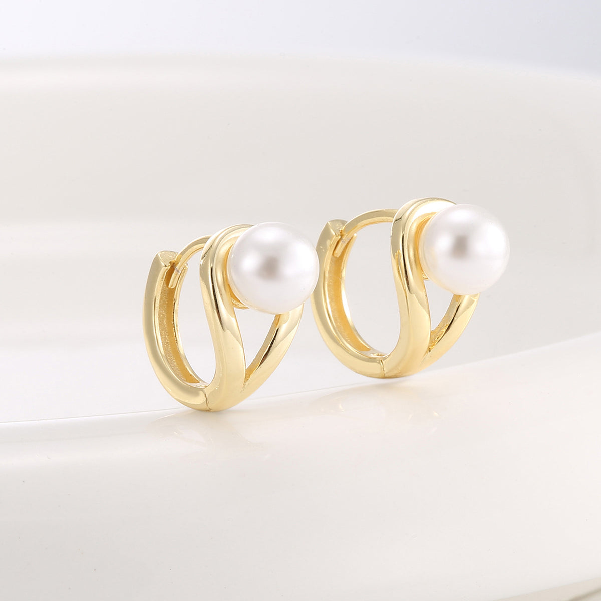 gold plated 925 sterling silver pearl twist hoop earrings — product image 2 of 9