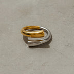Wholesale Two-Tone Stainless Steel Interlocking Open Ring - side profile