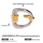 Open ring with rounded-square face and measurement labels