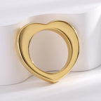 top view showing the continuous heart-shaped ring band