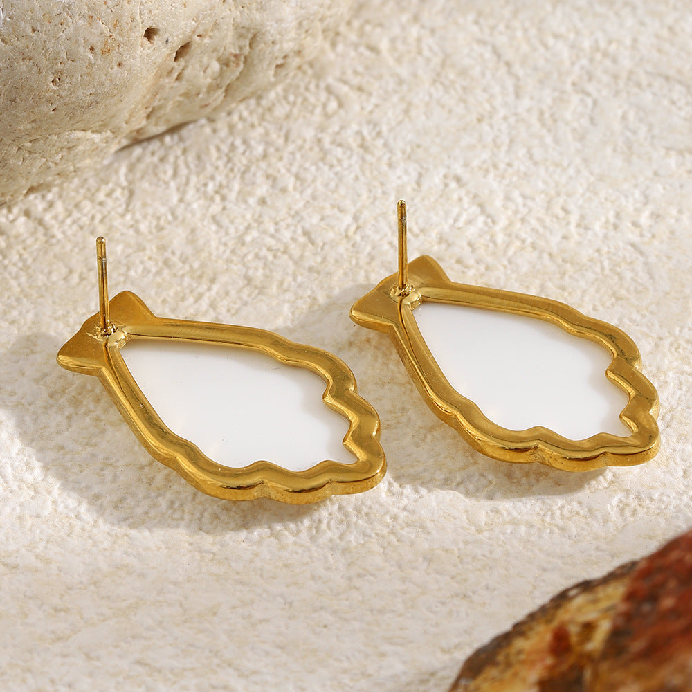 back view of stainless steel shell stud earrings and post closures
