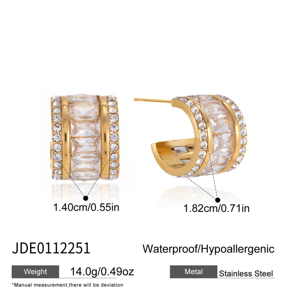 Wide C-shaped hoop size and side profile