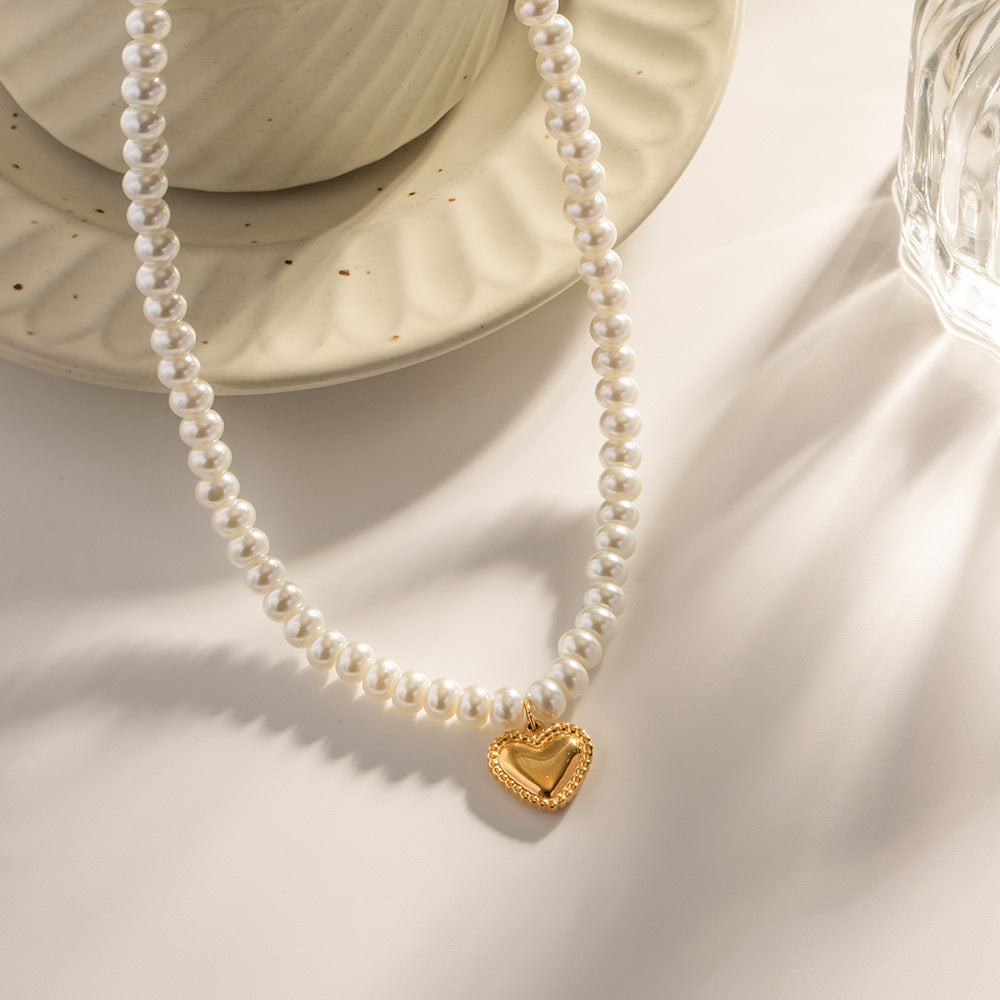 Gold Plated Stainless Steel Heart Pendant Beaded Necklace – product view 1