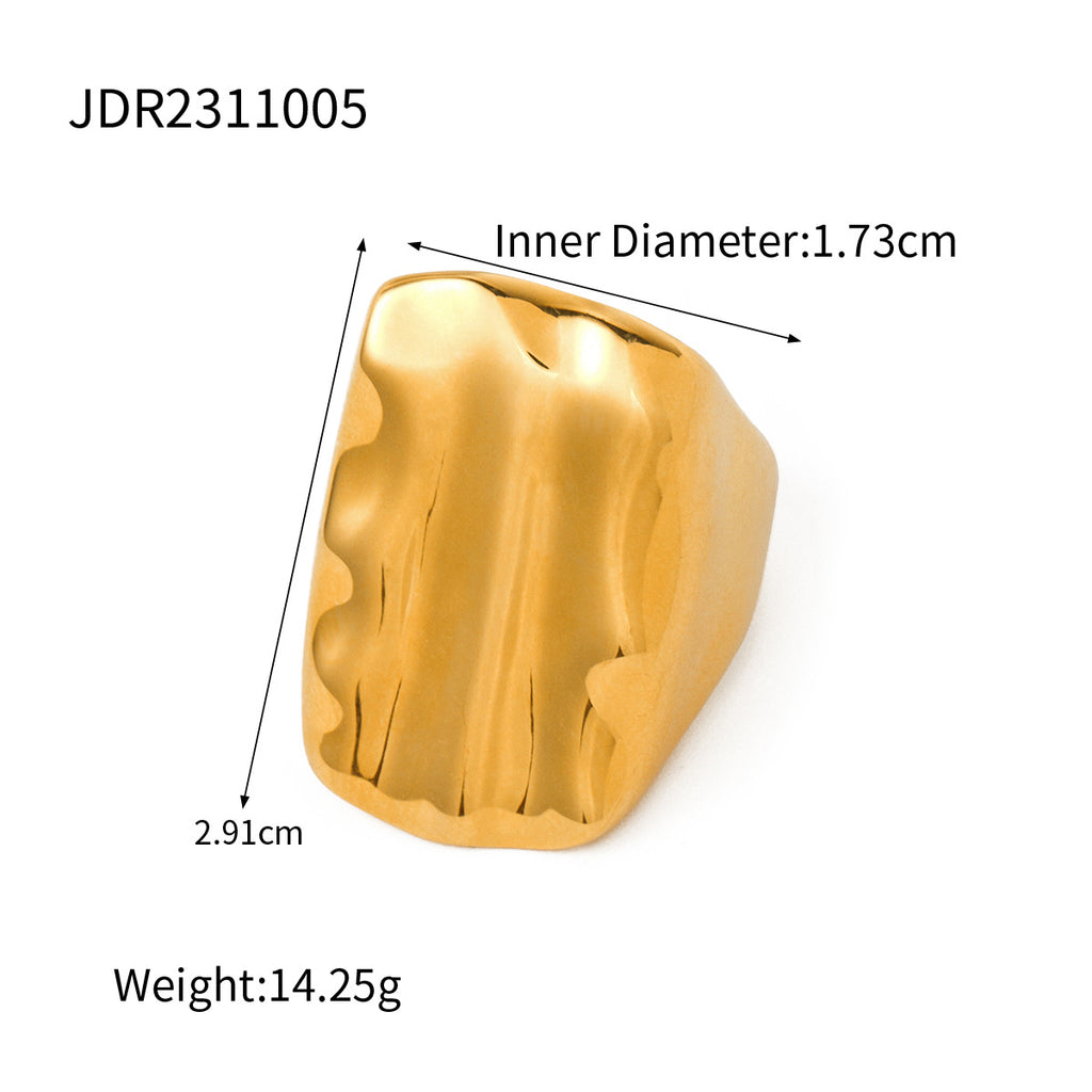 Gold tone ridged face ring with dimensions