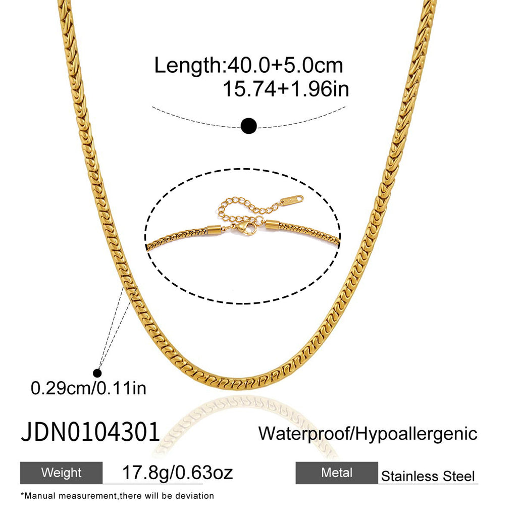 Plain stainless steel chain with width and extender details
