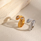 Two finishes of the grooved open ring