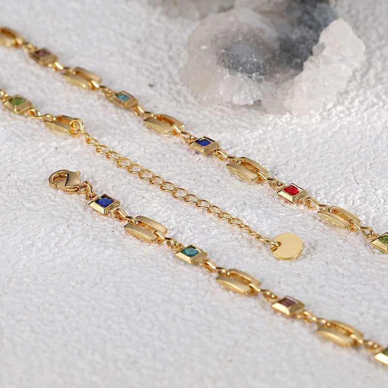 lobster clasp and extension chain on the colorful link necklace