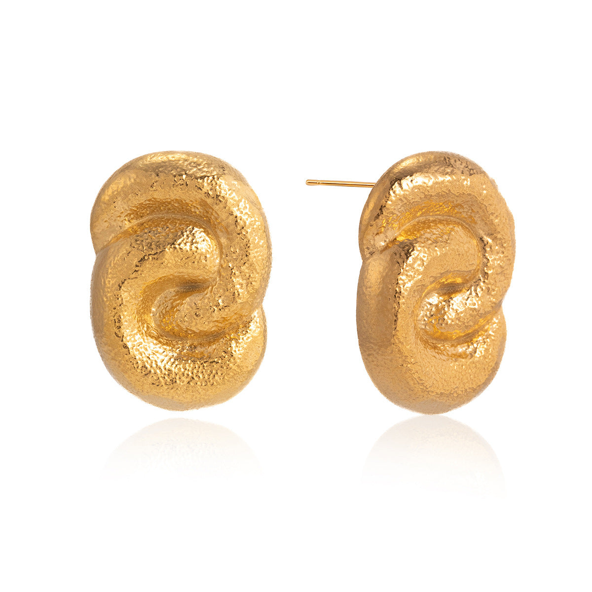 Interlocking knot studs with posts visible