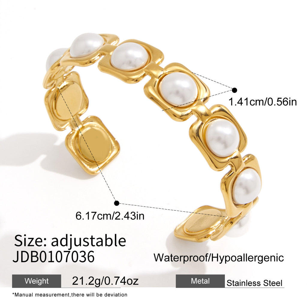 White bead cuff with width and opening measurement diagram