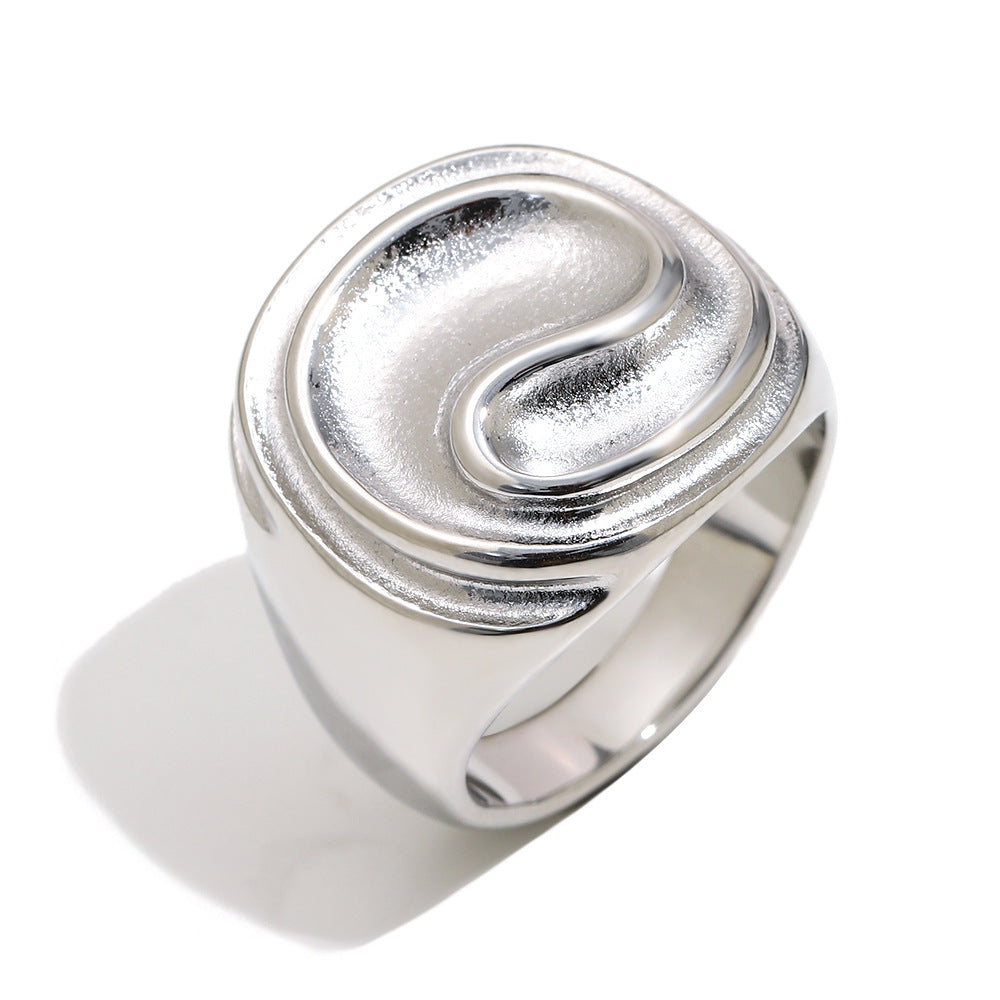 close front view of silver finish concentric ripple signet ring