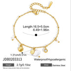 Leaf and round charm chain bracelet