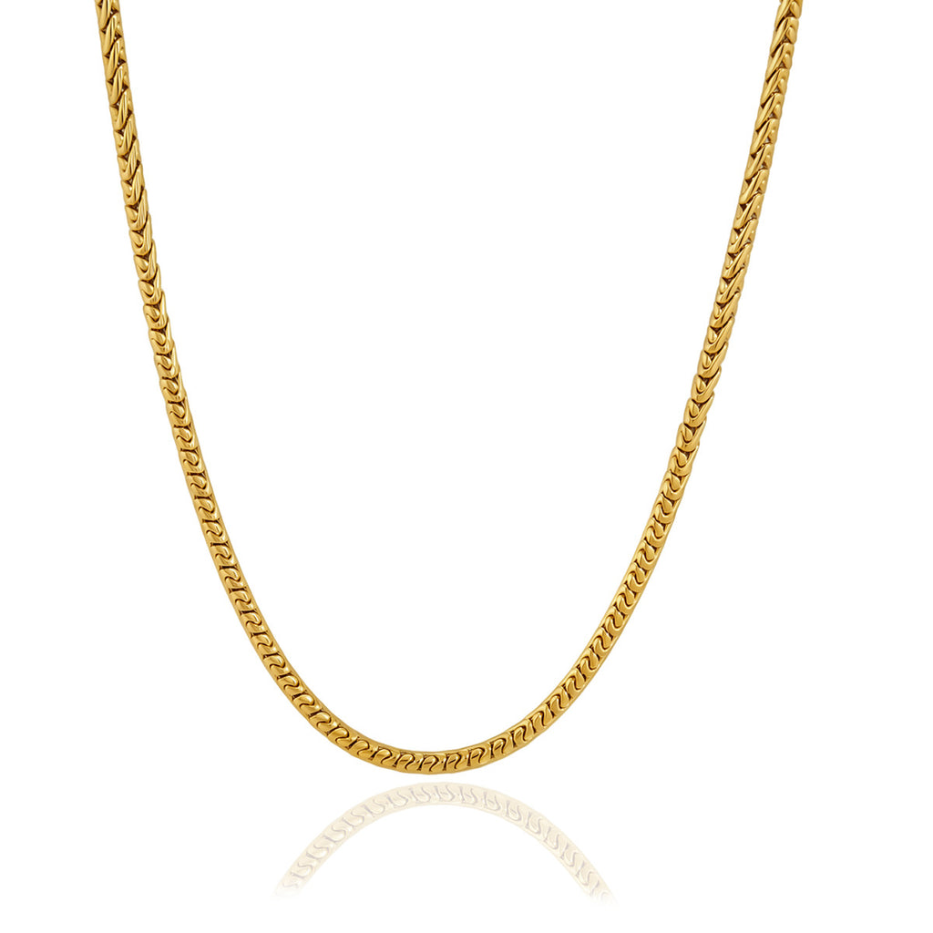 Front view of the plain gold tone chain necklace