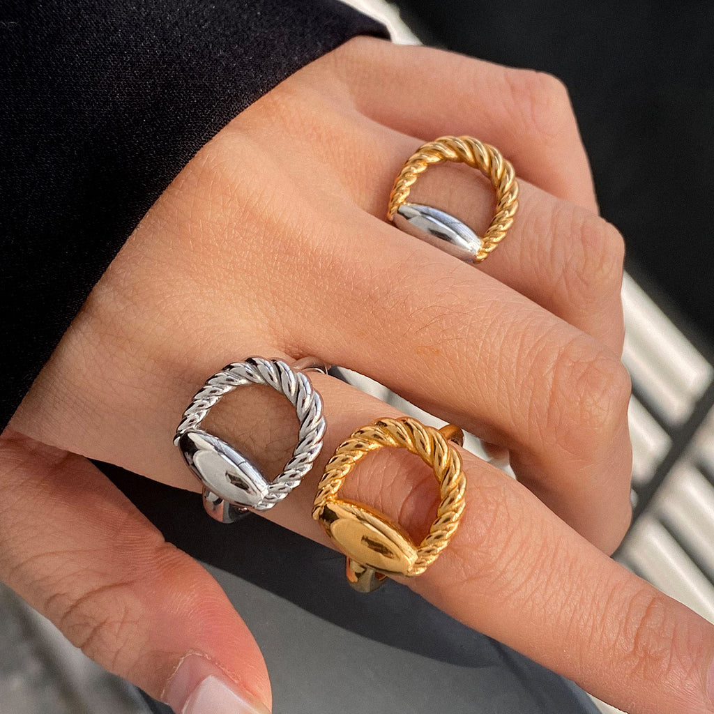 Two-Tone Textured Stainless Steel Band Ring – product view 1